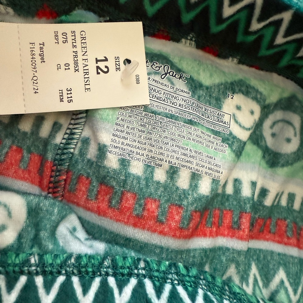 Festive Green Kids Pajamas Set Size 12 NWT - Picture 2 of 4